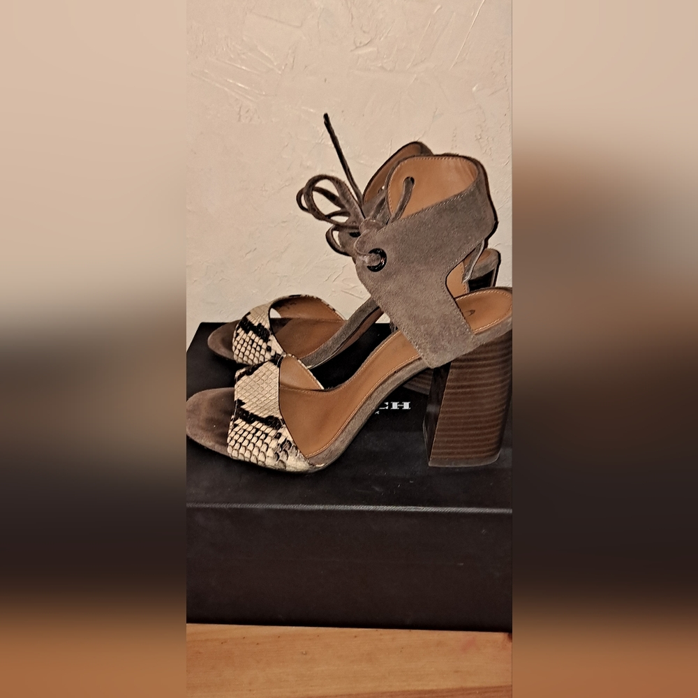 Gorgeous Coach Snake-Skin/ Tan Leather Heels, Sz 8: Only Worn Once!